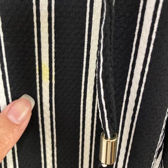 H&M Black and White Striped Cropped Tapered Trouser Pants Size 10 - Picture 7 of 12